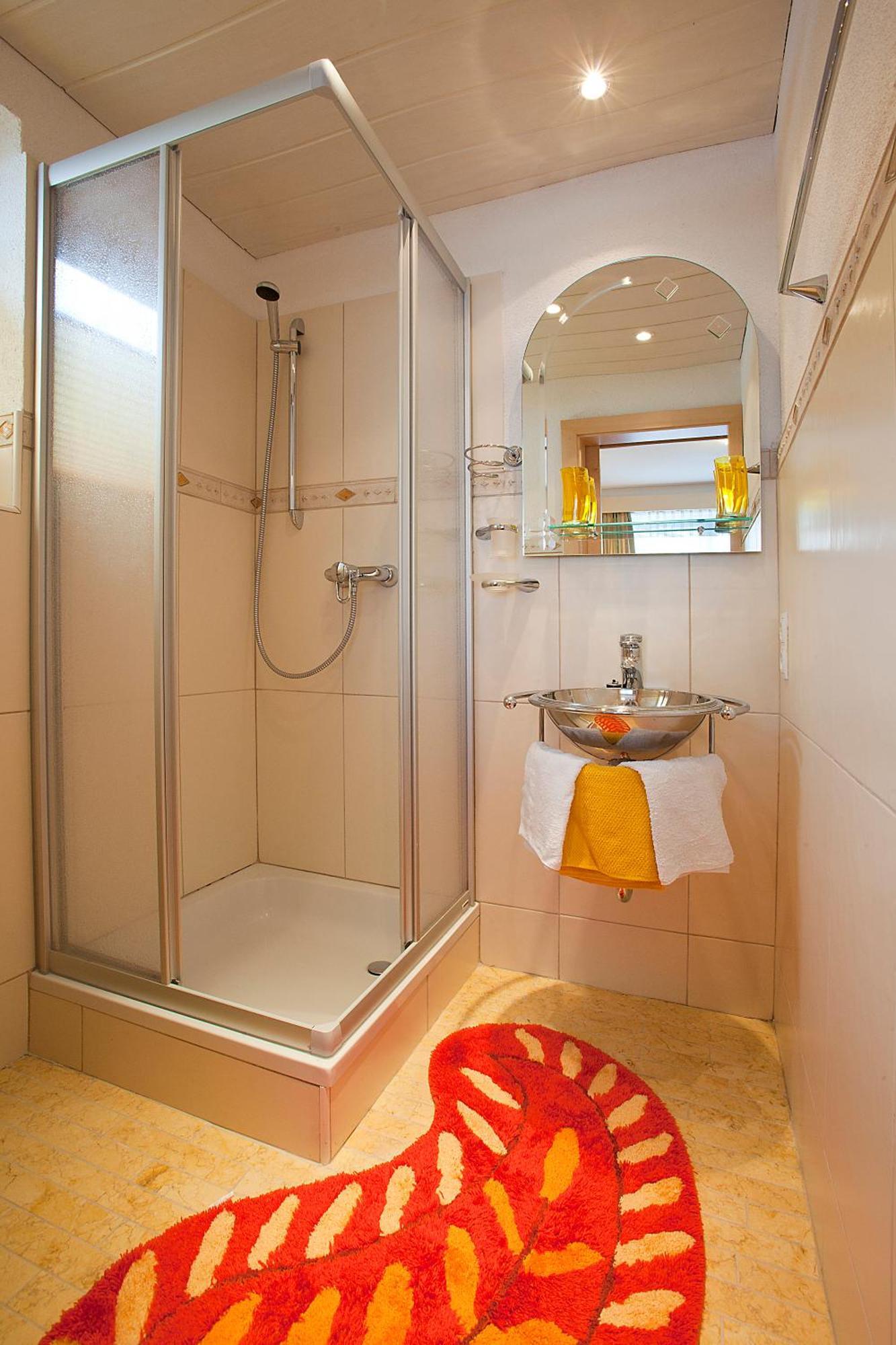 Haus Alpenflora Apartment Langenfeld Luaran gambar