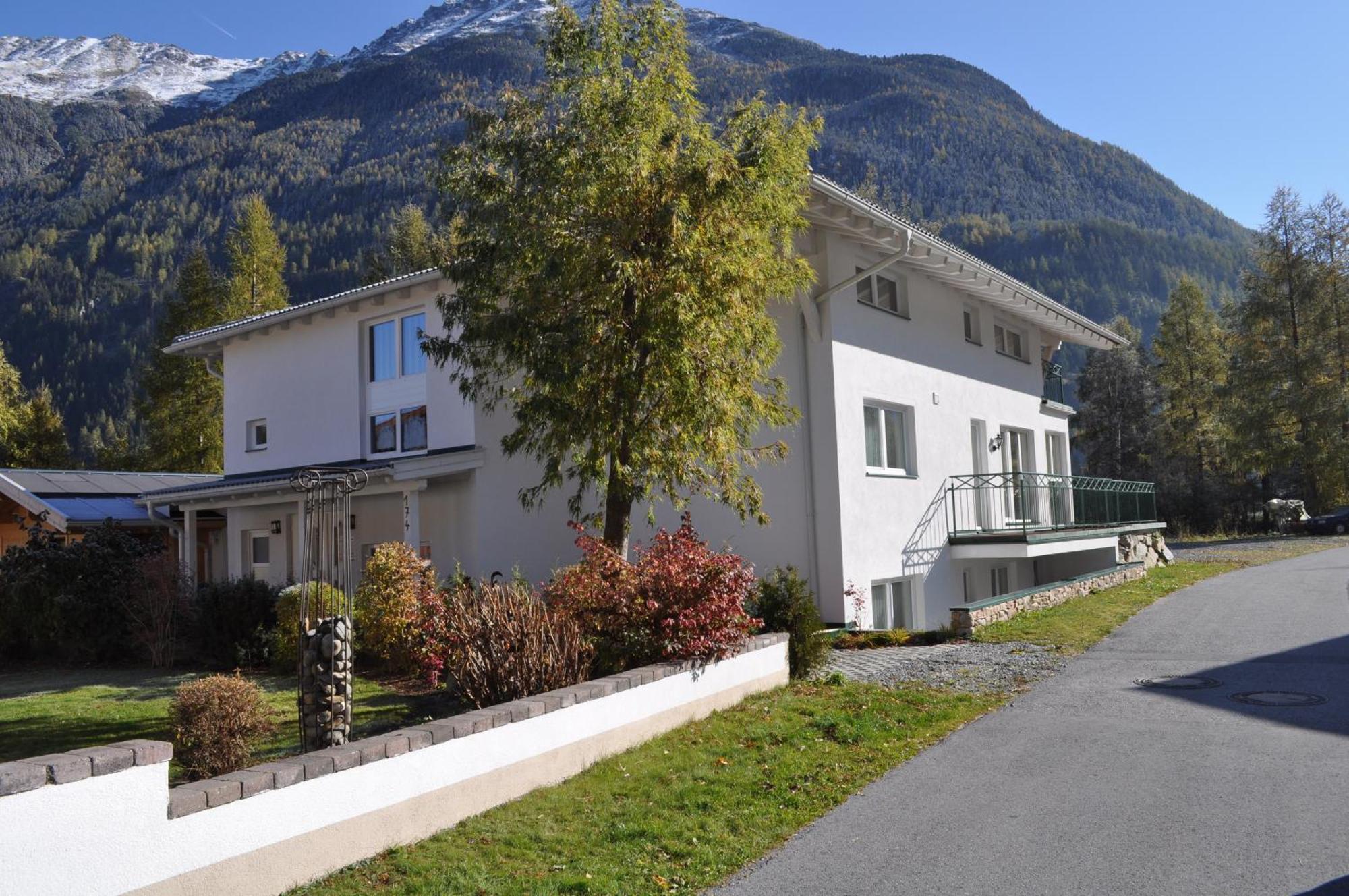 Haus Alpenflora Apartment Langenfeld Luaran gambar