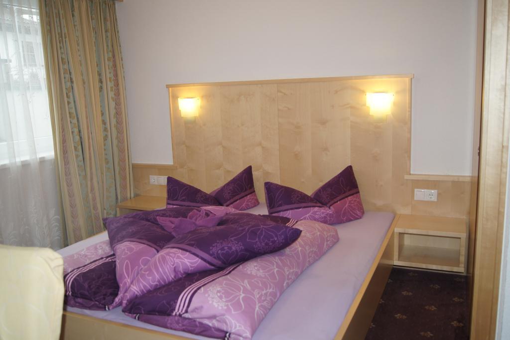 Haus Alpenflora Apartment Langenfeld Luaran gambar